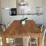 Perla Del *